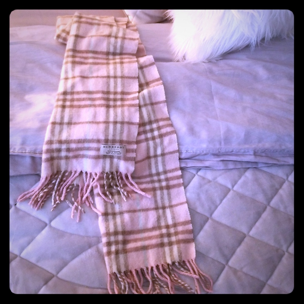 * SOLD * Burberry scarf